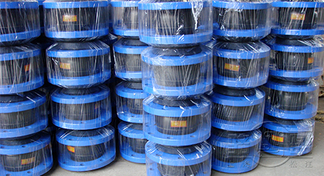  可曲撓橡膠接頭在使用過(guò)程中應(yīng)該注意什么