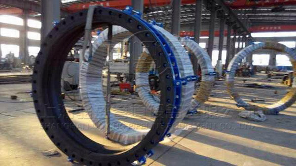 大口徑橡膠接頭不容易控制嗎？