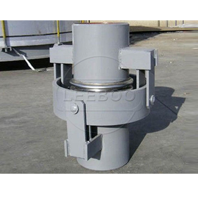 萬向鉸鏈<a href=http://m.zgqhw.cn target=_blank class=infotextkey>補(bǔ)償器</a>的安裝注意事項(xiàng)