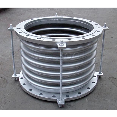 波紋<a href=http://m.zgqhw.cn target=_blank class=infotextkey>補(bǔ)償器</a>在現(xiàn)代工業(yè)中的應(yīng)用