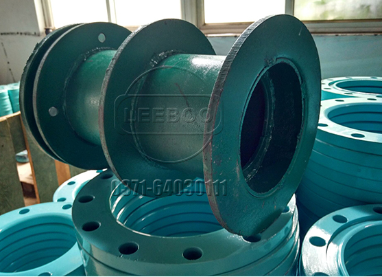 柔性套管式<a href=http://m.zgqhw.cn target=_blank class=infotextkey>伸縮器</a>的管道作用