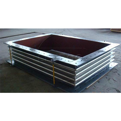 矩形波紋<a href=http://m.zgqhw.cn target=_blank class=infotextkey>補(bǔ)償器</a>的應(yīng)用