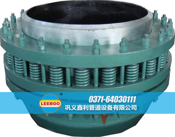 旋轉(zhuǎn)<a href=http://m.zgqhw.cn target=_blank class=infotextkey>補(bǔ)償器</a>發(fā)貨現(xiàn)場